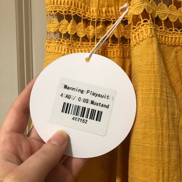 Princess Polly yellow romper - Picture 5 of 7